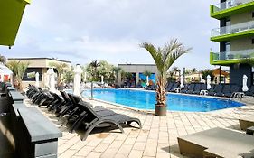 Maya Apartment- Spa N Pools Beach Resort